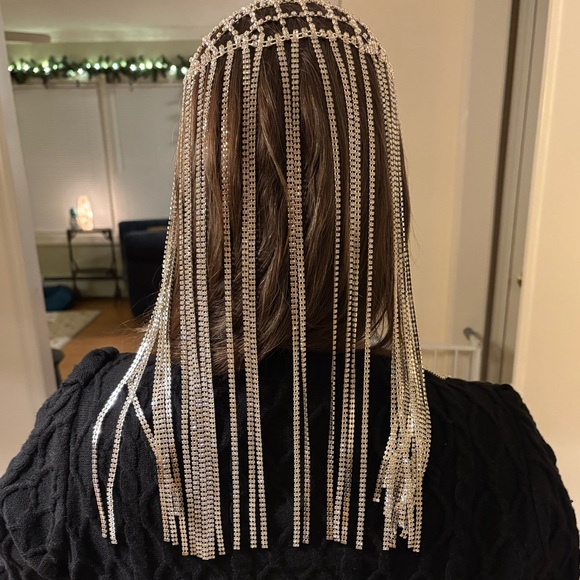 Silver Rhinestone Headpiece - Picture 11 of 11